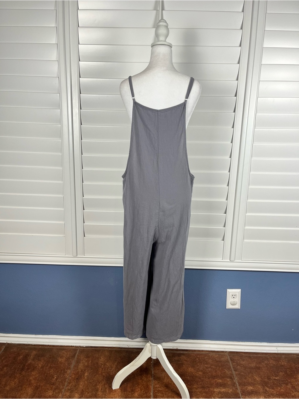 Jumpsuit Gray Wide-Leg light weight size M - Picture 5 of 7